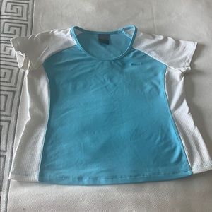 Nike t-shirt
